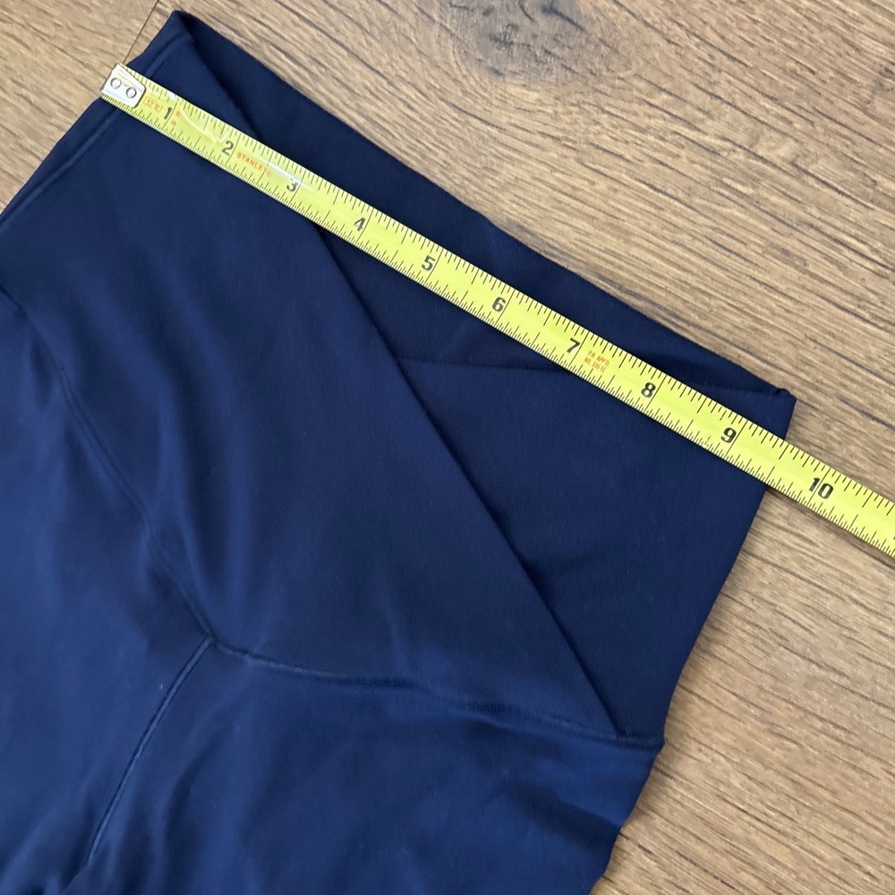 OFFLINE by Aerie Real Me High Rise Crossover Flare Leggings Navy Blue Small S/P - Picture 5 of 12